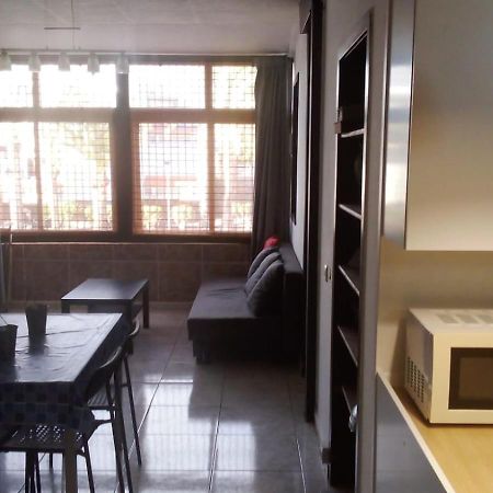 Primavera Appartement Tot 7 Personen Ideaal Voor Backpackers Arona  Exteriér fotografie