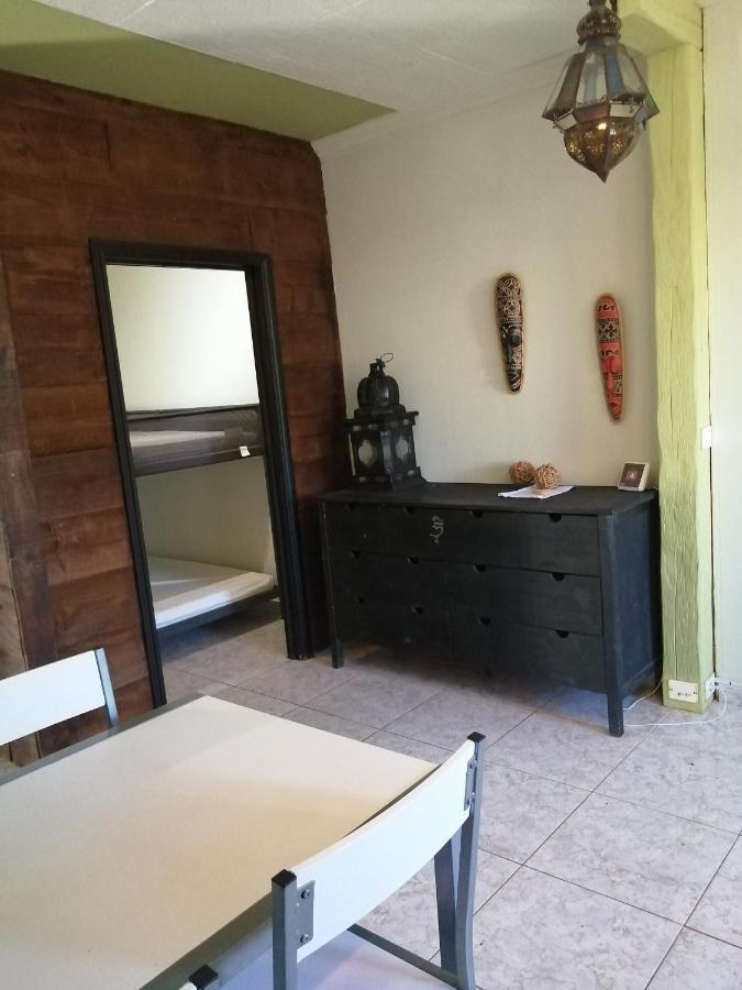 Primavera Appartement Tot 7 Personen Ideaal Voor Backpackers Arona  Exteriér fotografie