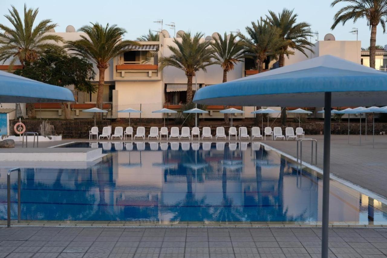 Primavera Appartement Tot 7 Personen Ideaal Voor Backpackers Arona  Exteriér fotografie