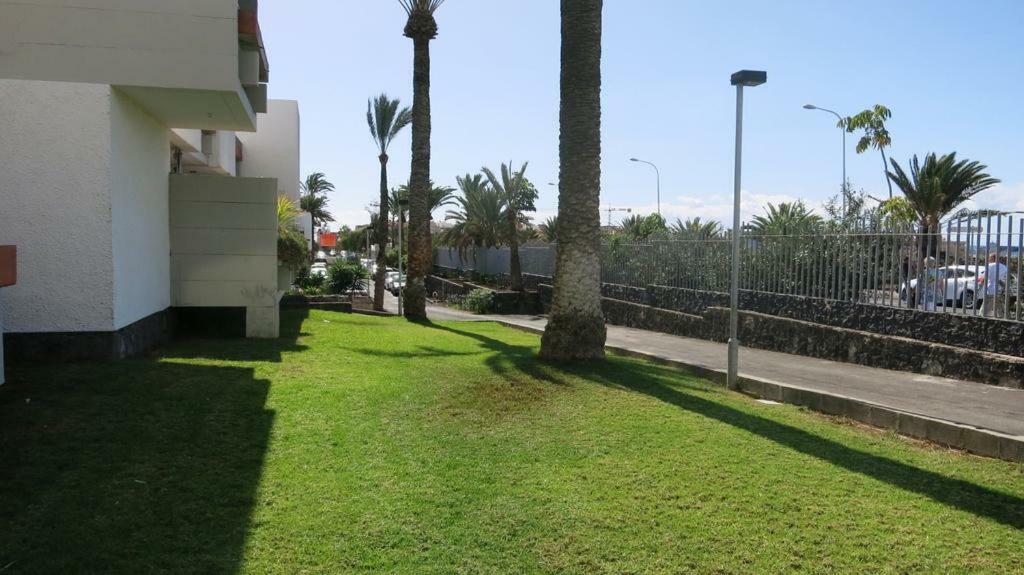 Primavera Appartement Tot 7 Personen Ideaal Voor Backpackers Arona  Exteriér fotografie
